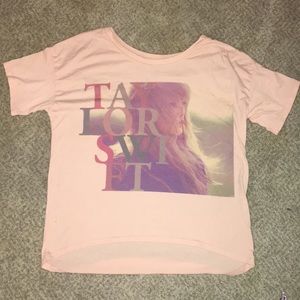 Woman’s taylor Swift t shirt